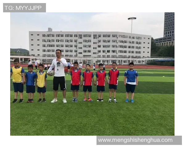 浙江少儿足球球星成长记描绘绿茵梦想与未来之路 浙江少儿足球球星成长记描绘绿茵梦想与未来之路