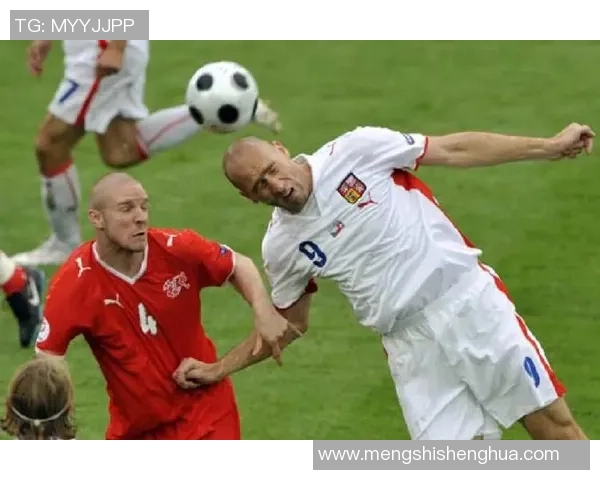 足球巨星跨界篮球赛场演绎力量与技巧的激情碰撞盛宴 足球巨星跨界篮球赛场演绎力量与技巧的激情碰撞盛宴