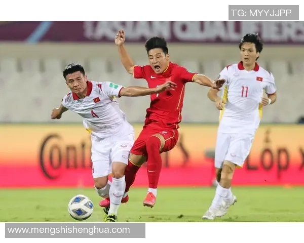 中国足球最具激情与感染力的球星揭秘 他们如何点燃球场氛围 中国足球最具激情与感染力的球星揭秘 他们如何点燃球场氛围